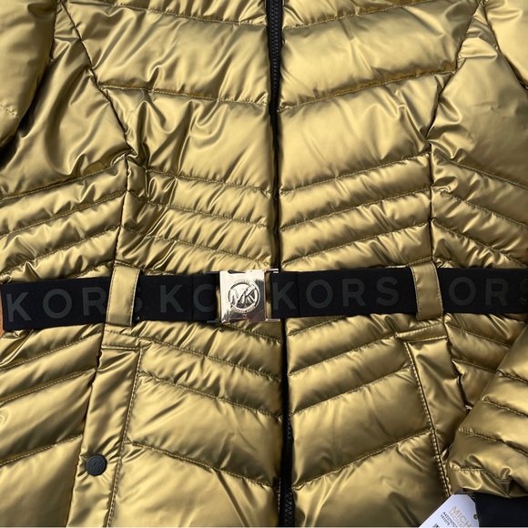 Michael Kors Metallic Gold Quilted Hooded Faux Fur Puffer Coat Size Medium - Picture 4 of 7